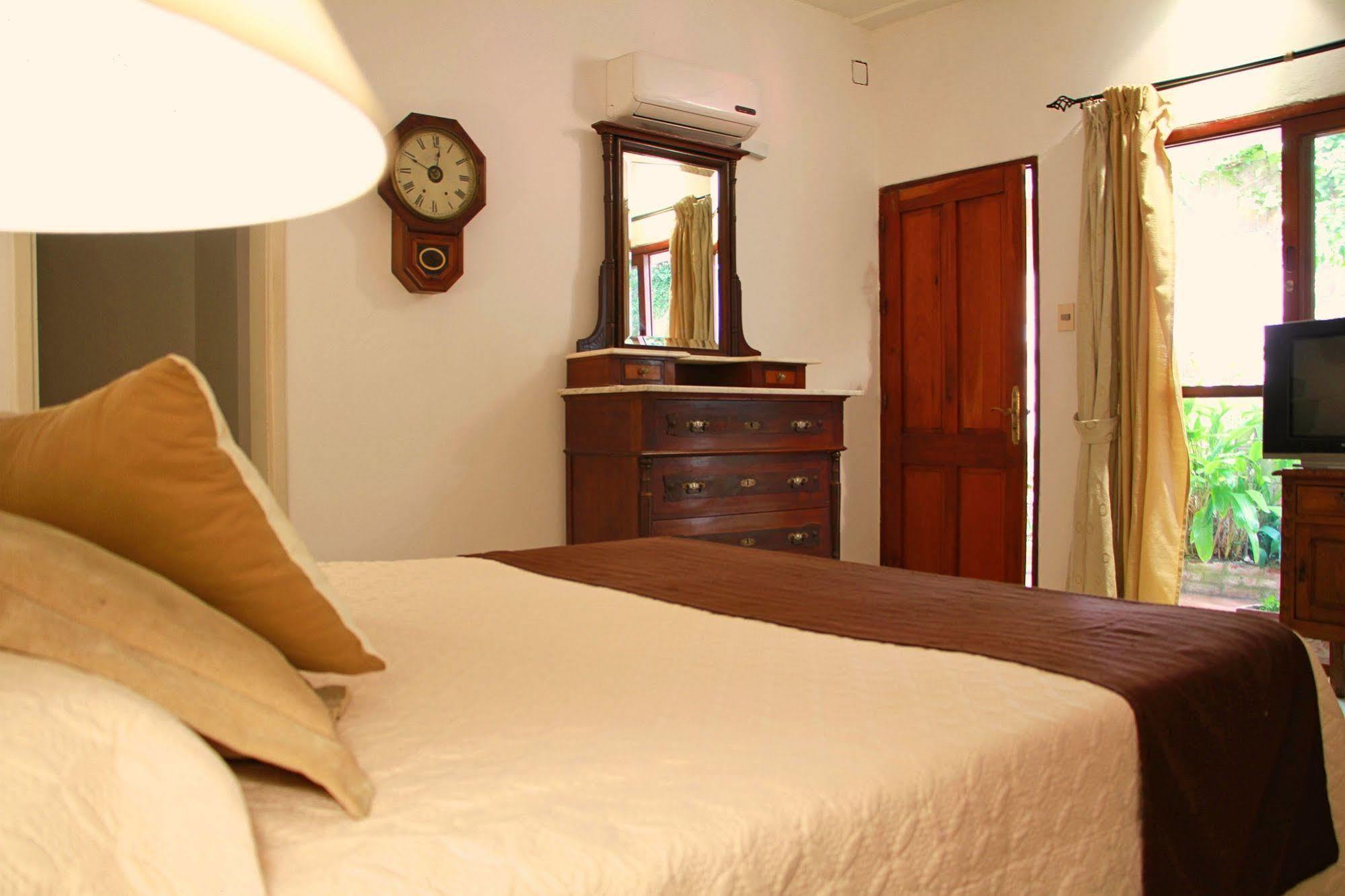 Posada Manuel Lobo Colonia del Sacramento Eksteriør bilde